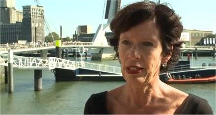 Nieuwsbrief 4 2012 manager Alice Vlaanderen van het Jongerenloket in Rotterdam